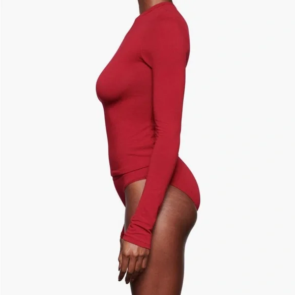 SKIMS Cotton Jersey T-Shirt | Brick | Size S - Picture 3 of 9